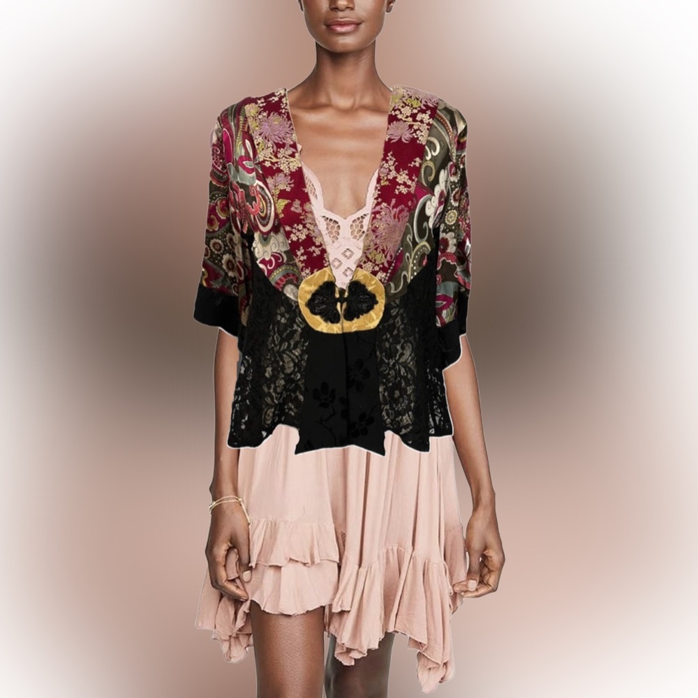 🌺Vintage Spencer Alexis Floral Silk Kimono Top🌸🌺